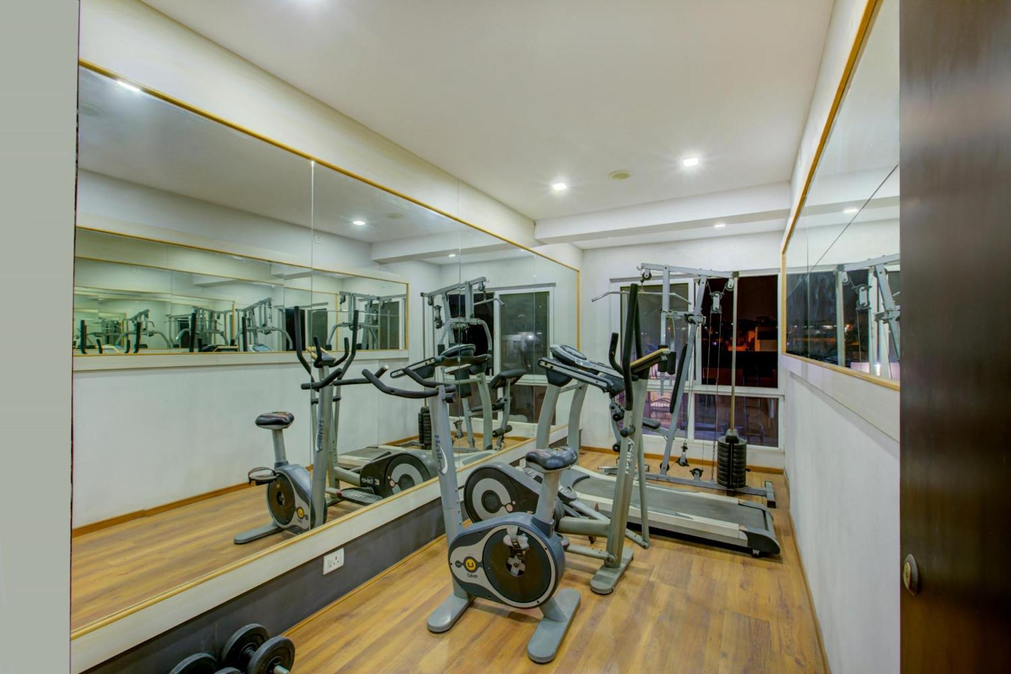 Super Townhouse Oak Jvh Hotel Bangalore Exterior photo
