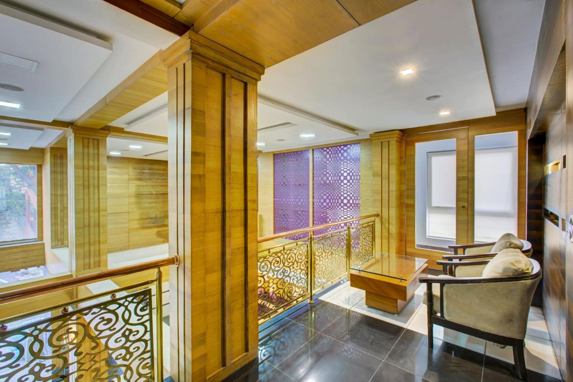 Super Townhouse Oak Jvh Hotel Bangalore Exterior photo