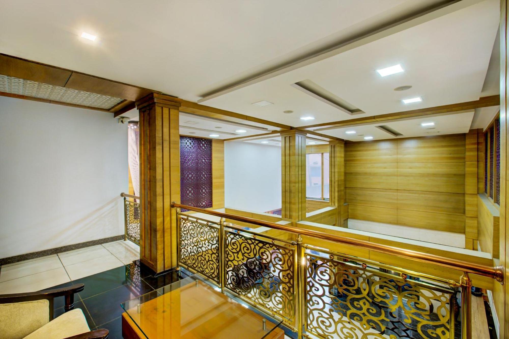 Super Townhouse Oak Jvh Hotel Bangalore Exterior photo